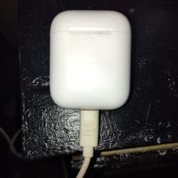 Apple Airpods 1st Generation Bluetooth Earbuds