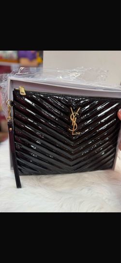 Wristlet
