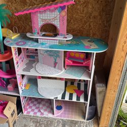 Lol Doll House