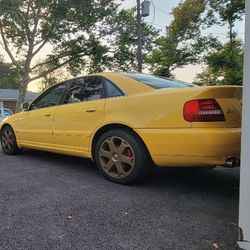 01 Audi S4 Quattro