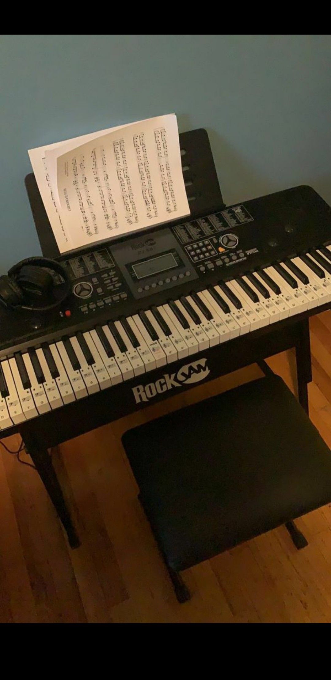 RockJam, 61-Key Keyboard SuperKit with Stand, Stool, Headphones & Power Supply
