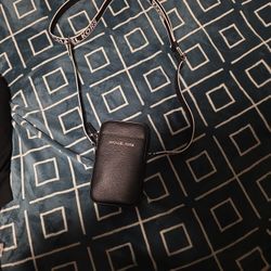 Micheal Kors Men Crossbody Mini Bag