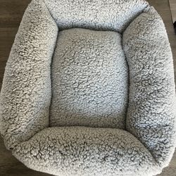 Dog Bed -NEW
