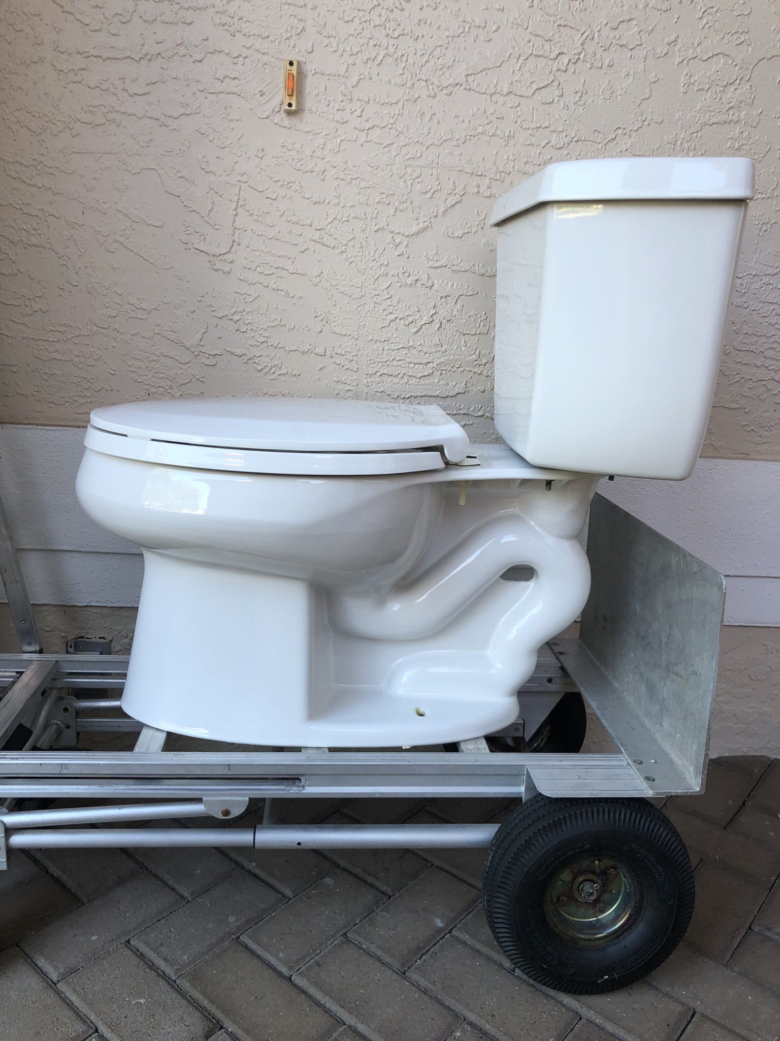 KohlerToilet $50.00