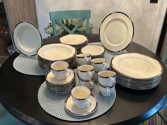 Lenox Presidential Collection Hancock platinum fine china