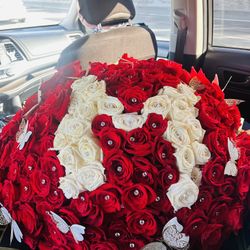 Flower Arrangements 