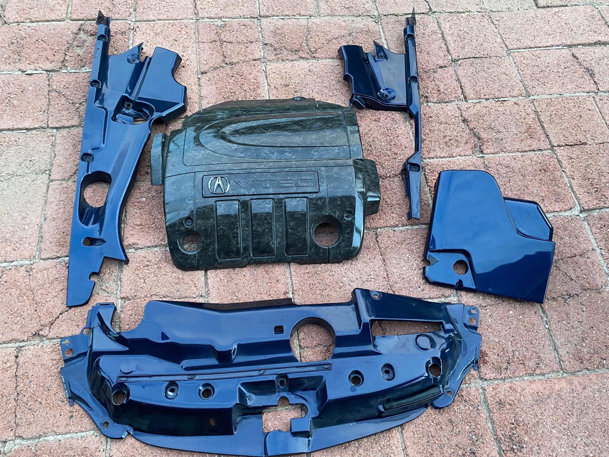 2005 - 2012 Acura RL Custom Trunk And Engine Covers