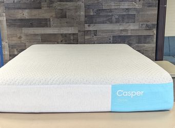 Casper Snow King Mattress - Like New! $200