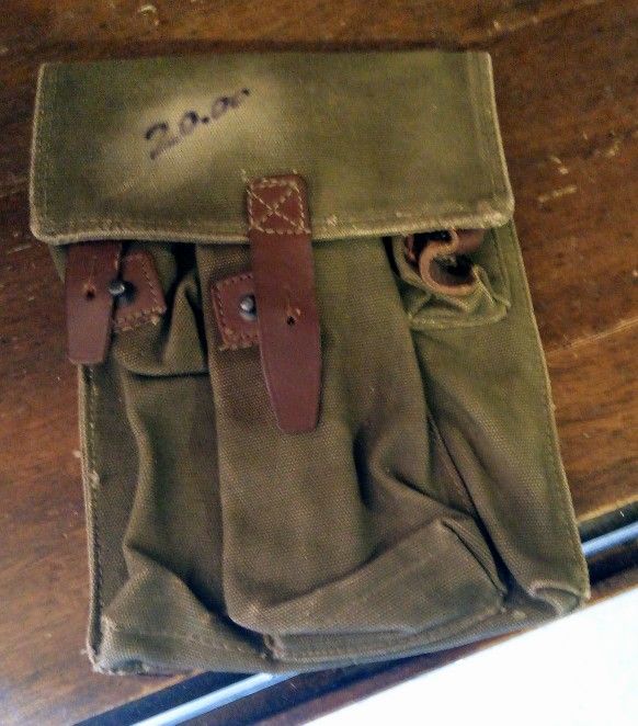 AK-47 Vintage 3 Clip Mag Pouch With To Small Pouches Warm For Oil Bottle and I For Cleaning Kit