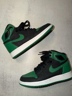 Pine / Gucci 1s size 4Y VNDS