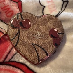 Coach Heart Coin Case 
