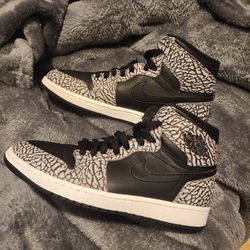 Jordan 1 Retro High Black Elephant 