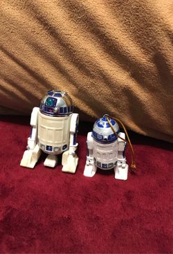R2D2 ornament and figure