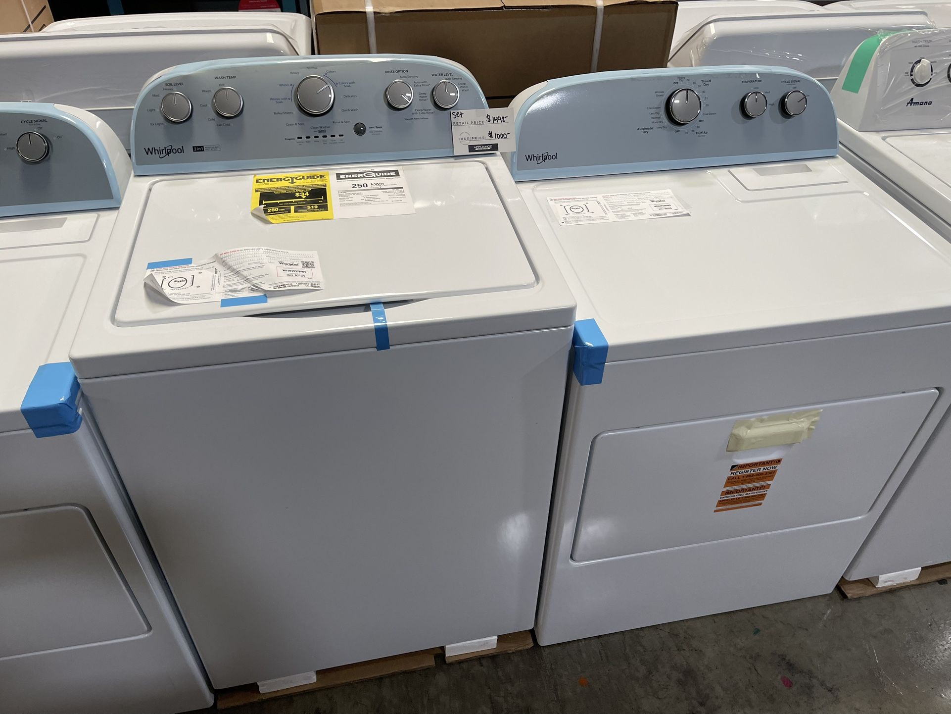 WHIRLPOOL TOP LOAD WASHER AND DRYER SET