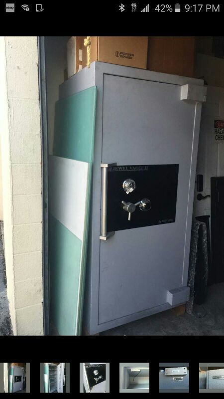 MUTUAL UL TL-30 Jewel Vault II 2 fire/burglary 68"Hx32"Wx32"L Safe with wiring, 3200 lbs