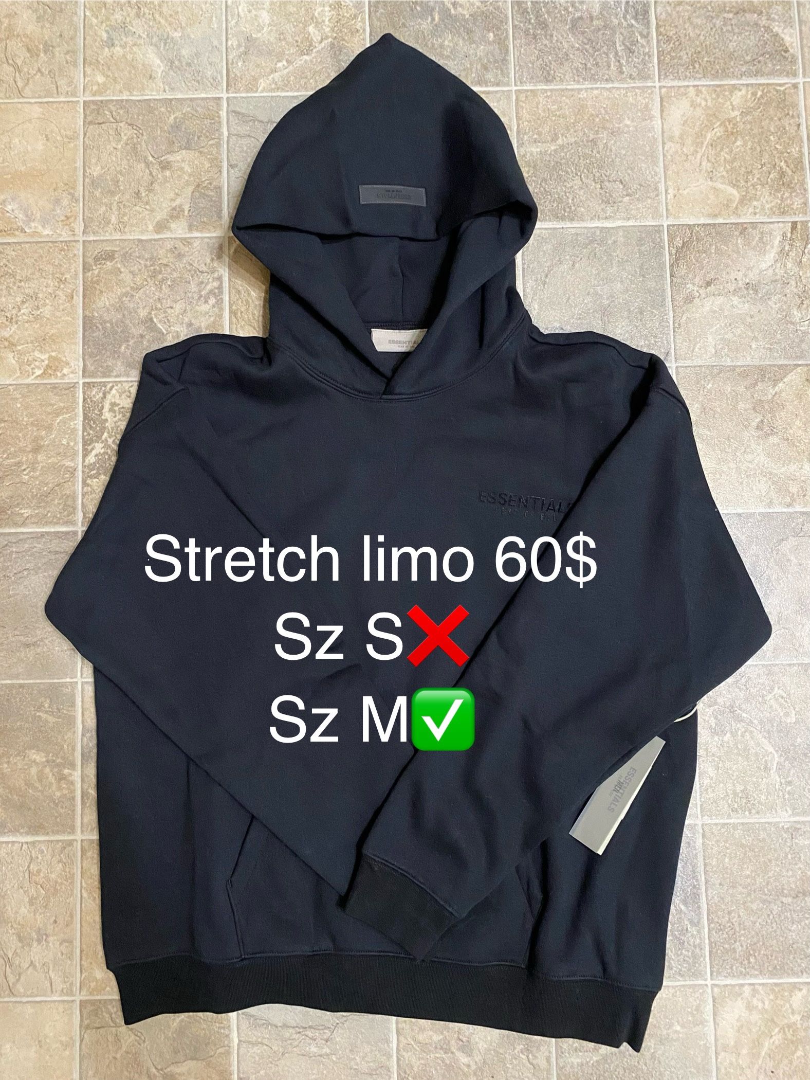 Black Essentials Hoodie (Good Deals‼️‼️)