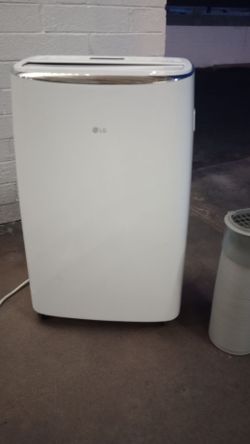 Air conditioner  (LG 14.000 BTU) with remote