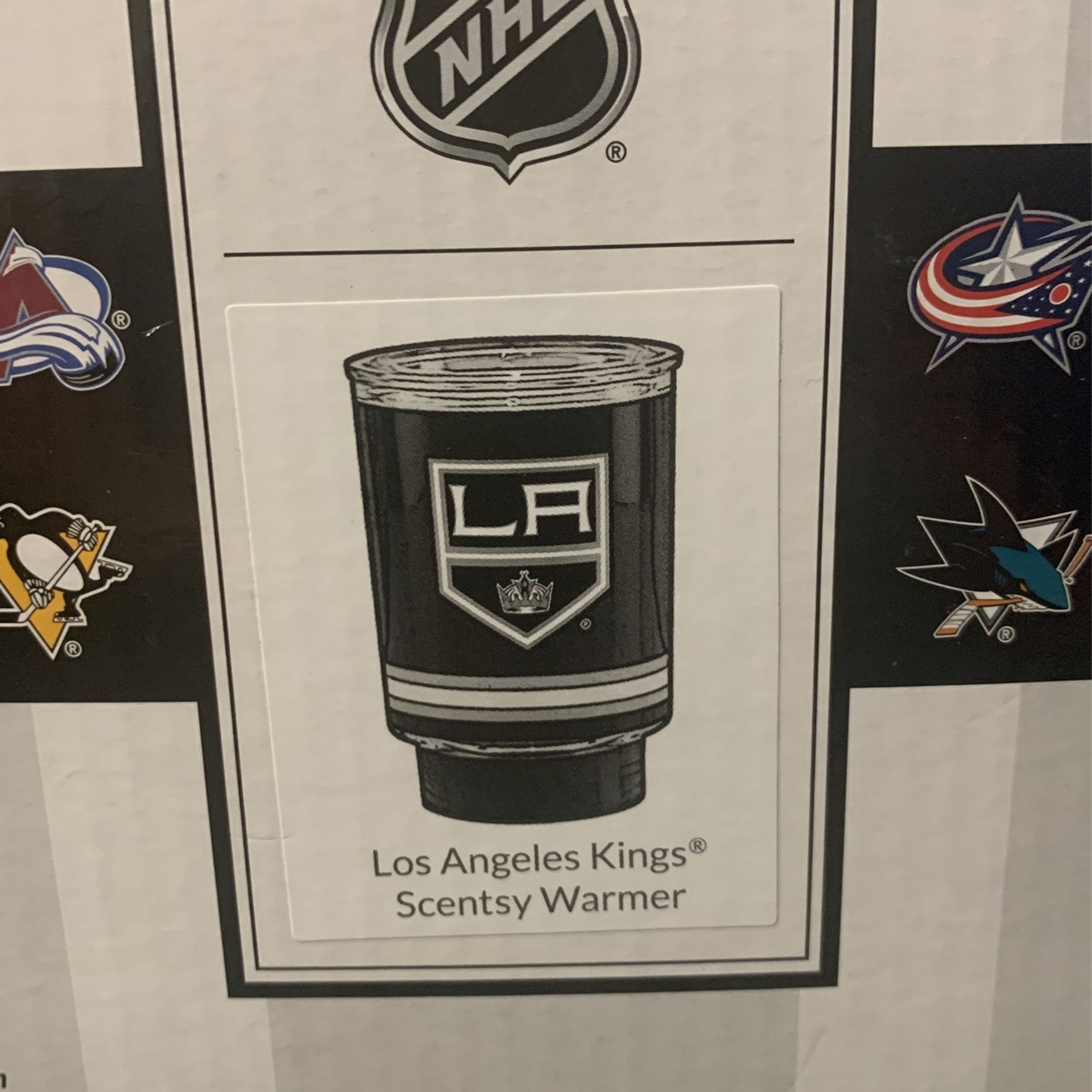 LA Fans, New, Never Used, Bulb Included. LA Kings Scentsy Was Warmer!