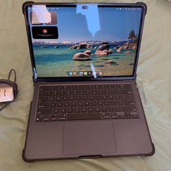 Apple MacBook Air M2 – 2022 | 13.6” | Excellent Condition