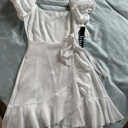 Junior Summer Dress- New+ A Gift. Read Description.