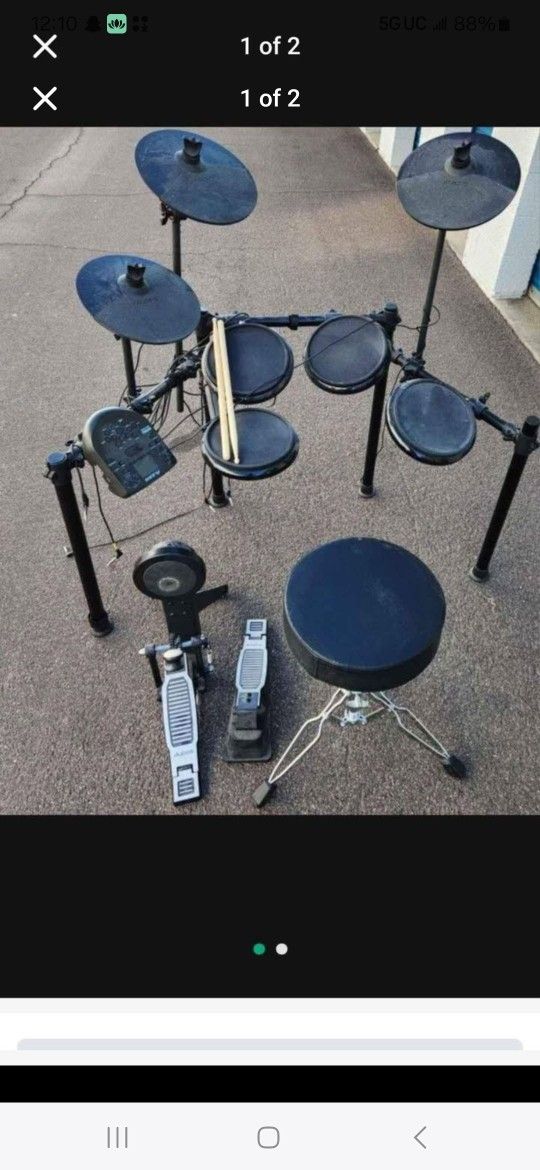 Electronic Drum Set With Chair