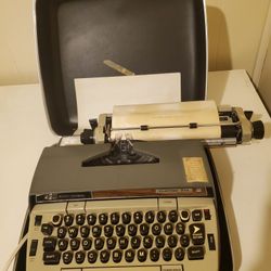 Vintage Typewriter 