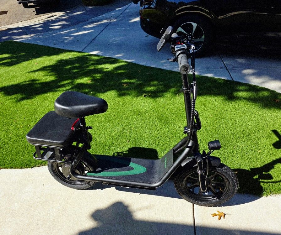 Electric Scooter With Seat