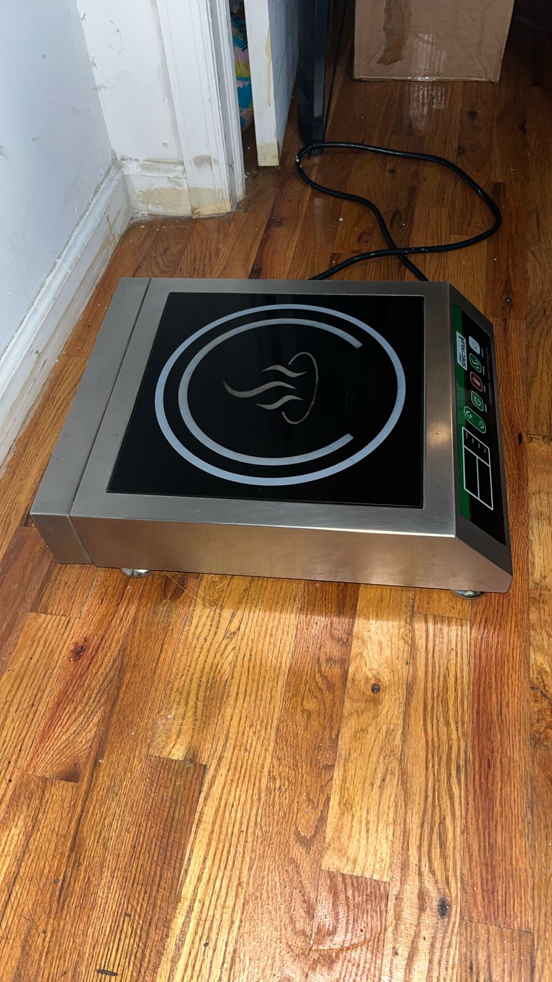 Winco Spectrum Commercial Induction Cooker – Works Great