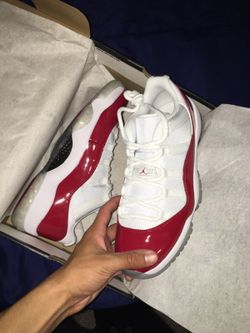 Jordan 11 cherry lows size 10.5 (NO TRADES)