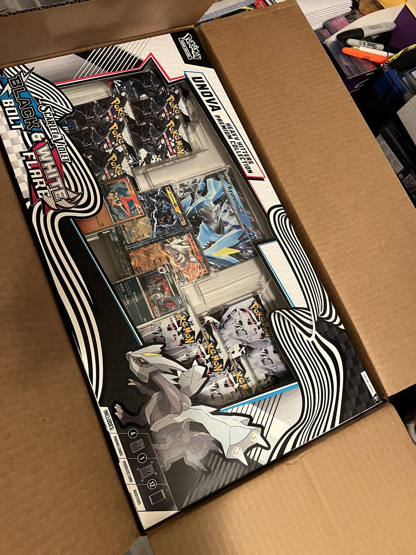 Pokemon Unova Heavy Hitters Box