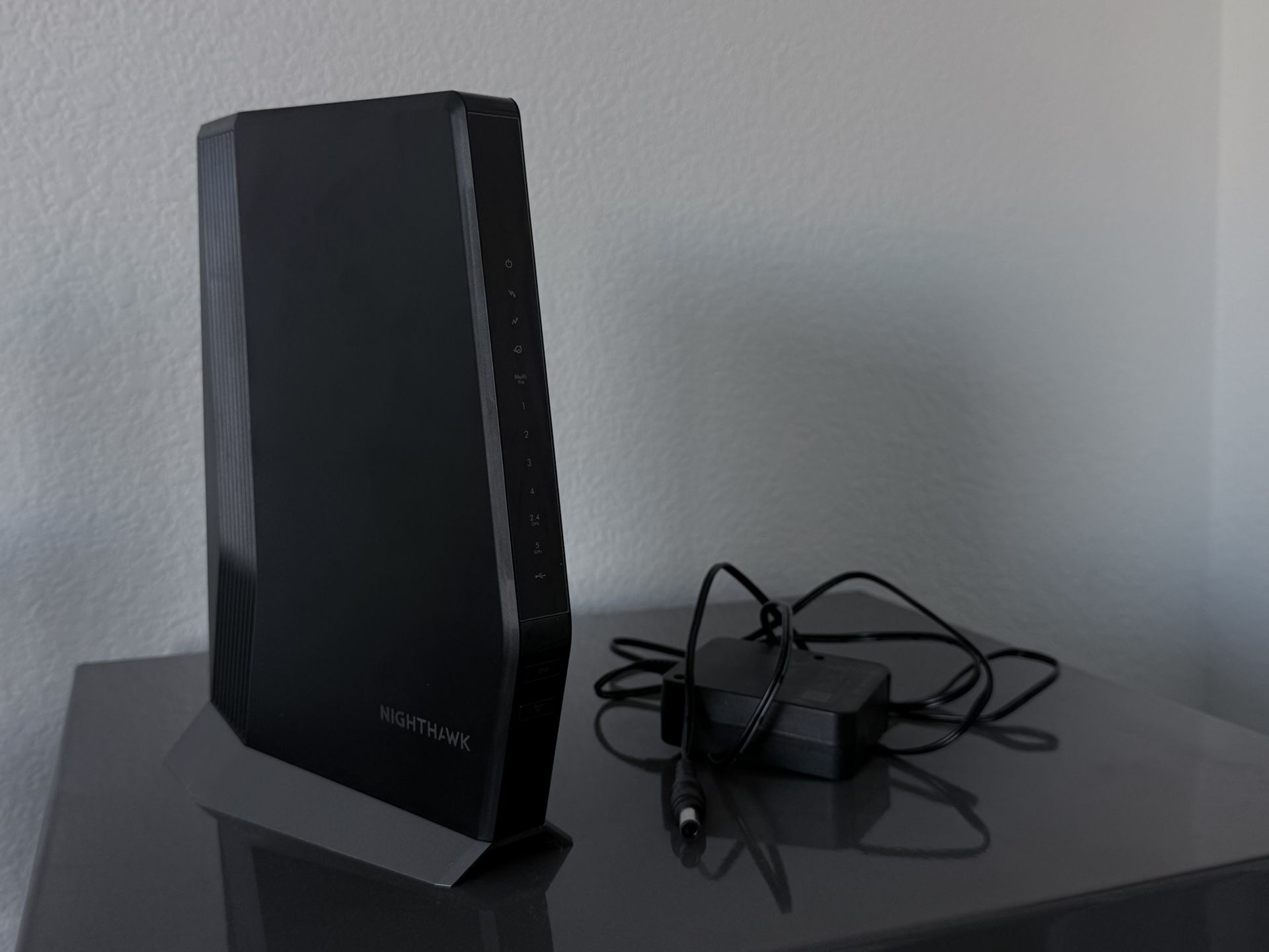 Netgear Nighthawk CAX 80 Modem/Router Combo