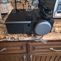 Dell 4610X DLP Projector Wireless 3500 ANSI HD 1080i HDMI 