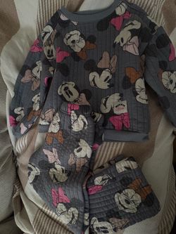 MINNIE MOUSE SET - Gently Used