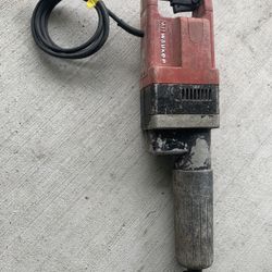 MILWAUKEE  DEMOLITION HAMMER 