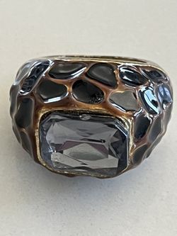 Lovely Woman’s Ring Enamel Animal Print Clear Stone
