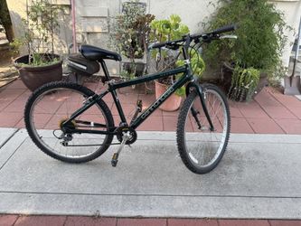 Cannondale Mountain Bike