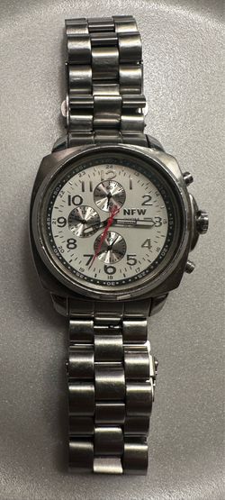 stainless steel men's nfw 200m water resistant chronograph watch