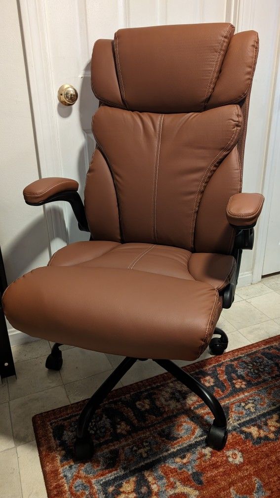 NEW HeroSet Brown Leather Executive Office Chai

