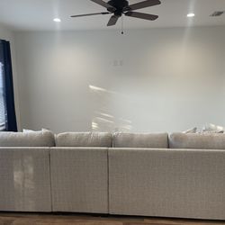 3-piece Sectional with Chaise