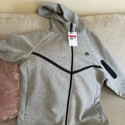 Nike Tech Hoodie