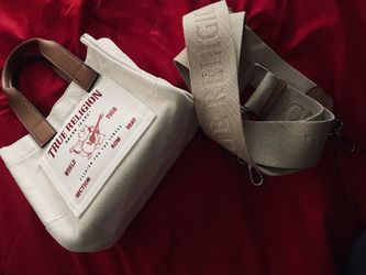 True religion hand bag