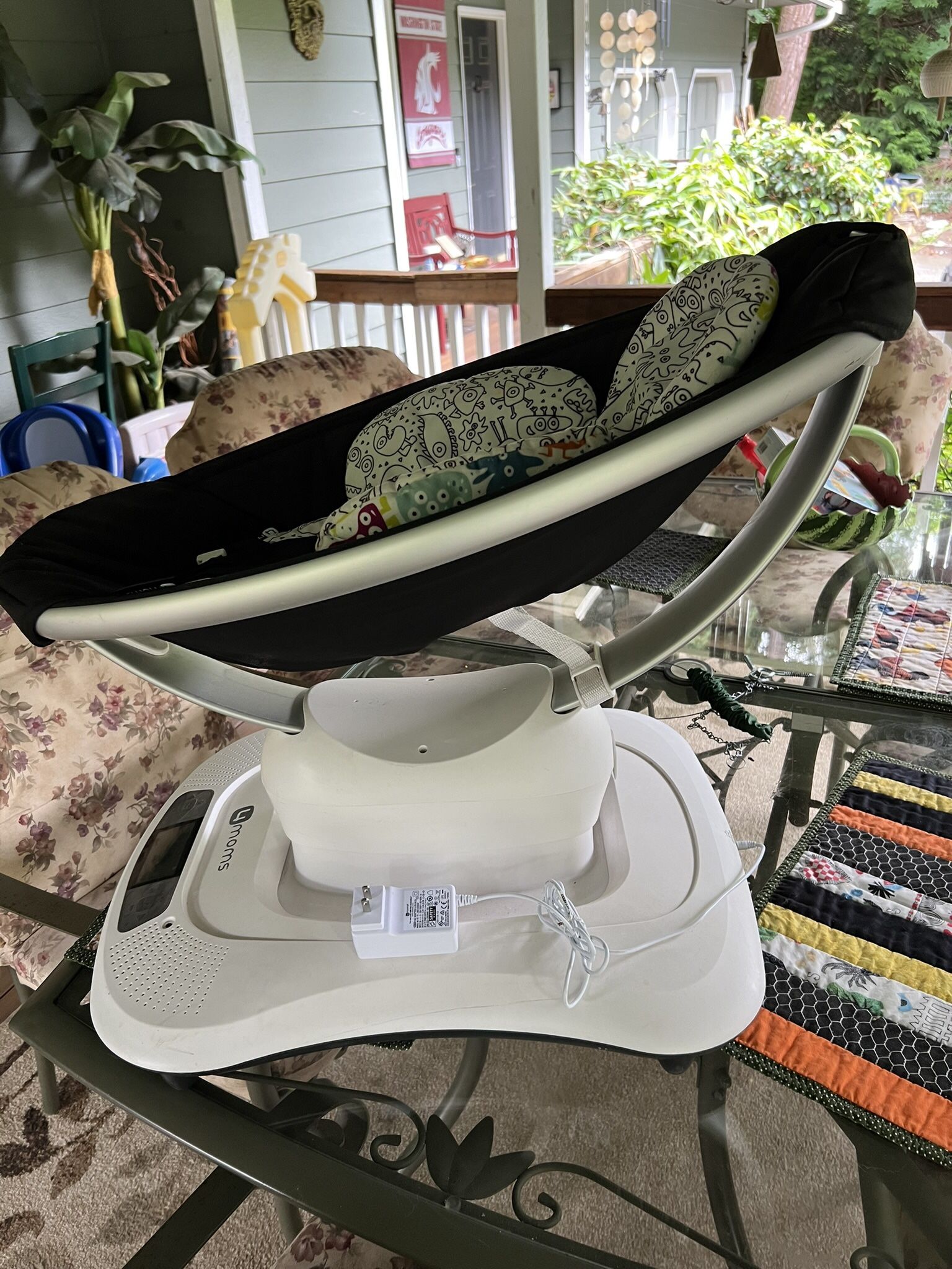 4 Moms MamaRoo Multi-Motion Baby Swing