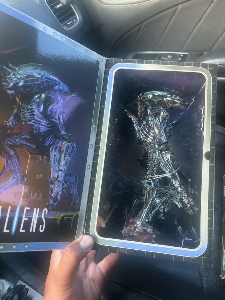 Alien Rhino Neca New