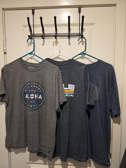 3 Men's Tshirts Size Large