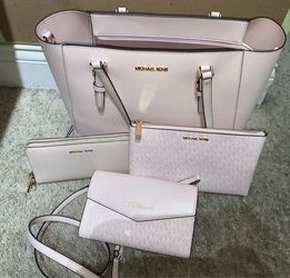 Michael Kors purse set