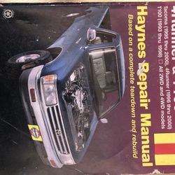 Tacoma Pickup Haynes Service Book
