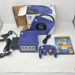 Nintendo GameCube W/Box, Controller, And Simpson Hit&Run Game. Box 10
