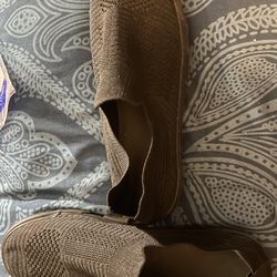 Nice Black size 9 shoes Men/Women