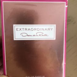 Oscar De La Renta https://offerup.co/faYXKzQFnY?$deeplink_path=/redirect/