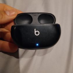 Beats by Dr. Dre Studio Buds Earbuds Charging Case Only Black USB-C Portable